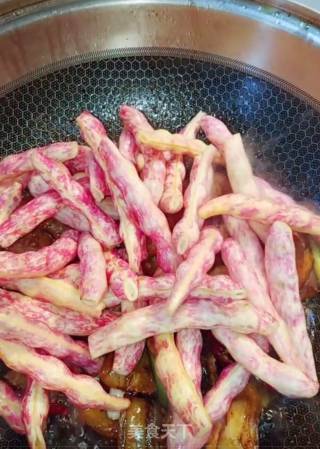 五花肉炖豆角的做法步骤：8