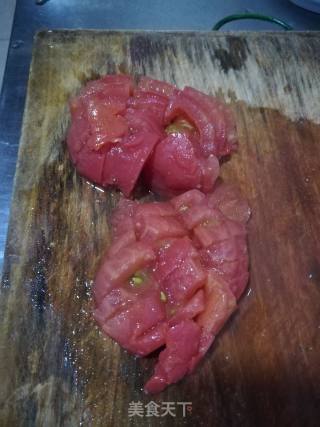 番茄鸡蛋捞面的做法步骤：1