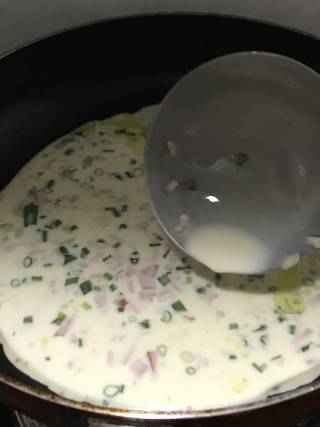 葱油软饼的做法步骤：12