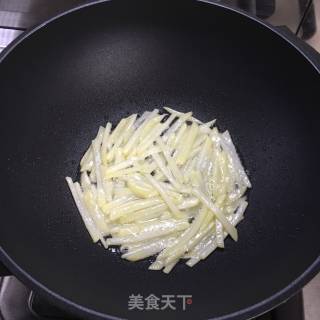 干煸土豆丝的做法步骤：5