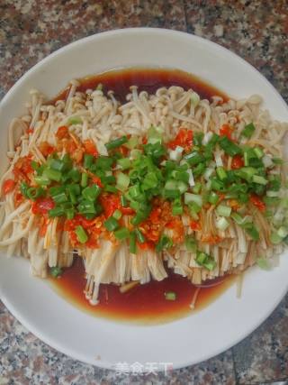 夏日懒人食之剁椒金针菇的做法步骤：5