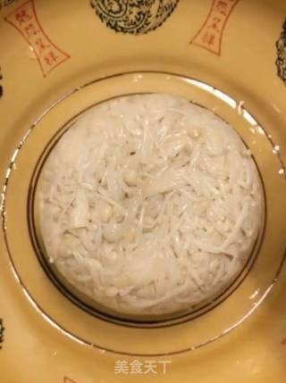 拌金针菇的做法步骤：3