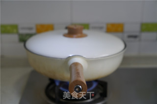 肉酱汤煎蛋的做法步骤：4