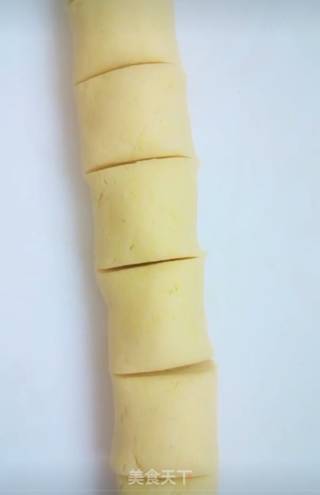 芝麻奶香玉米饼的做法步骤：4