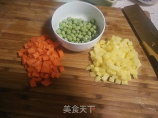 肉丁小炒的做法步骤：2