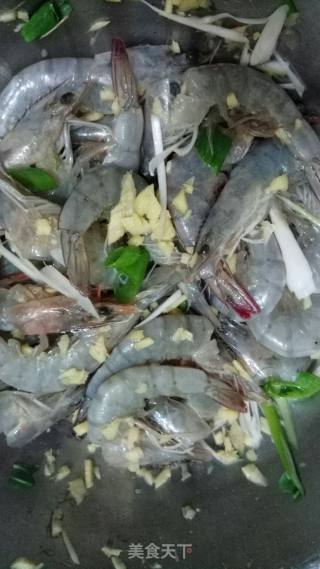 油焖大虾的做法步骤：3