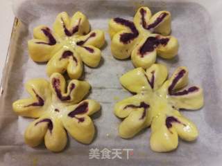 紫薯花式面包的做法步骤：22