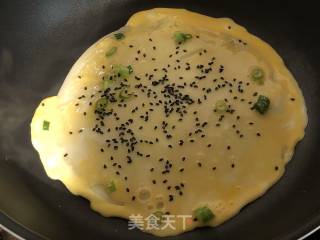 鸡蛋卷饼的做法步骤：7
