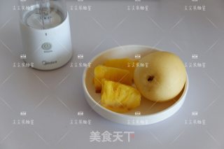 菠萝雪梨汁的做法步骤：1