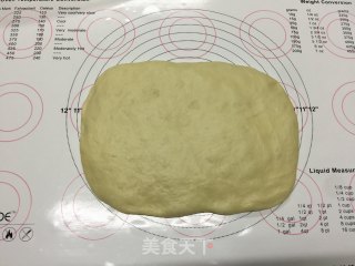 红豆咕咕霍夫面包圈的做法步骤：7