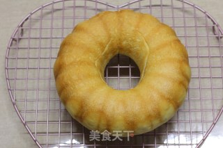 红豆咕咕霍夫面包圈的做法步骤：16