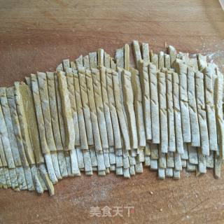 荞面沙琪玛的做法步骤：4