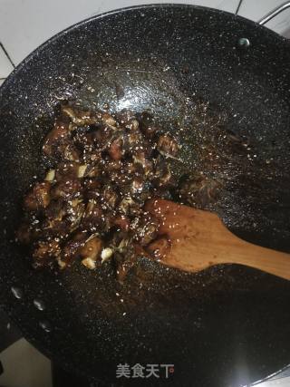 糖醋排骨的做法步骤：10