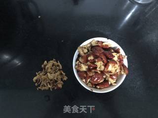 红枣蛋糕的做法步骤：2