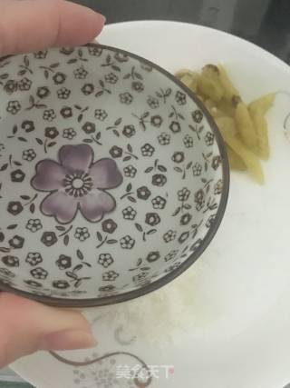 酸辣藕尖的做法步骤：3