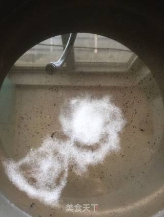 盐水毛豆的做法步骤：4