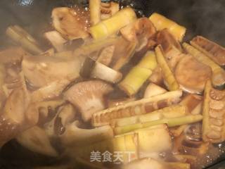 油焖笋的做法步骤：8