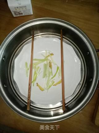 清蒸罗非鱼的做法步骤：3
