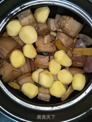 五花肉炖土豆的做法步骤：7