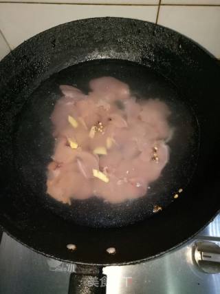卤鸡肝的做法步骤：2