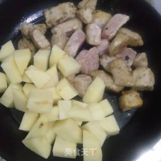 滑肉土豆咖喱饭的做法步骤：6