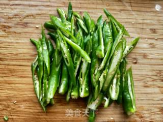 【川菜】香干回锅肉的做法步骤：3
