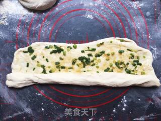 家常葱油饼的做法步骤：7