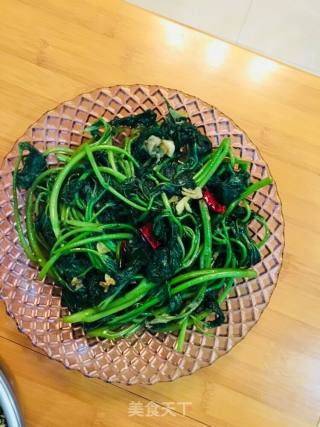 炝炒番薯叶的做法步骤：4