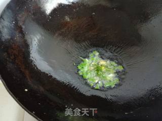 口蘑芦笋炒蛋的做法步骤：7