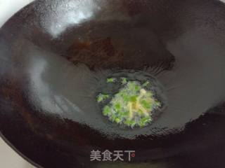 山野菜炒腊肠的做法步骤：5