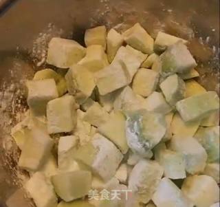 糖醋茄子的做法步骤：2