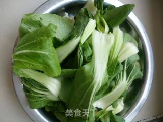 香菇油菜的做法步骤：1