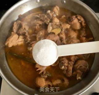 大公鸡炖土豆的做法步骤：8