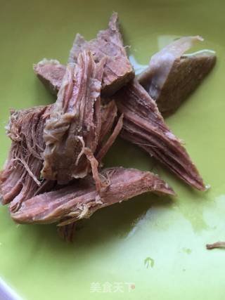 凉拌牛肉丝的做法步骤：6
