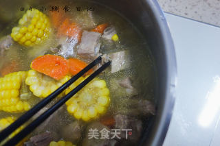 玉米排骨汤的做法步骤：12
