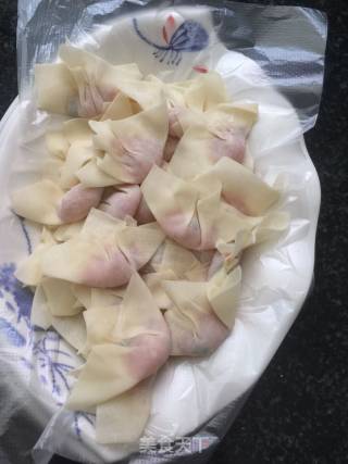 鲜肉云吞的做法步骤：3