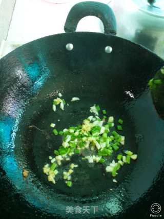 百吃不厌的“豆角焖面“的做法步骤：7