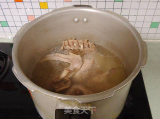 沙参玉竹冬瓜鸭汤的做法步骤：5