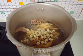 沙参玉竹冬瓜鸭汤的做法步骤：7