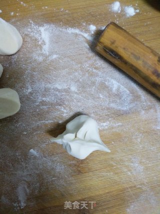 素三鲜水饺的做法步骤：7