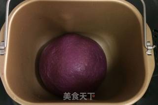 紫薯麻薯夹心软欧的做法步骤：4