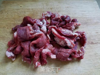 小炒牛杂的做法步骤：1
