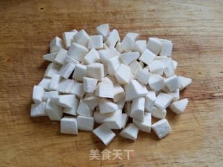 鸡丁炒杏鲍菇的做法步骤：4