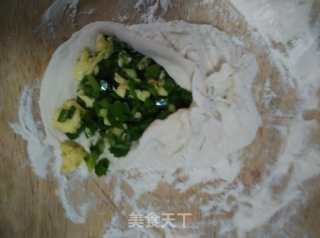 韭菜馅饼的做法步骤：6