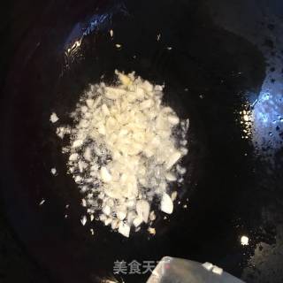 蒜蓉红苋菜的做法步骤：3