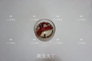 香芹煸肥牛的做法步骤：5