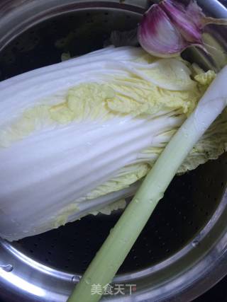 蚝油娃娃菜的做法步骤：1