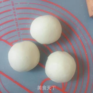 葱油饼的做法步骤：3