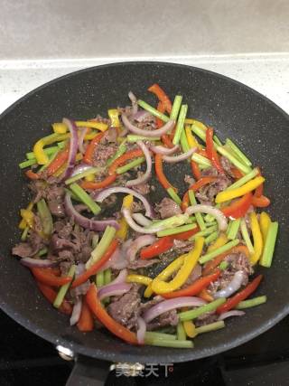 缤纷牛肉的做法步骤：5