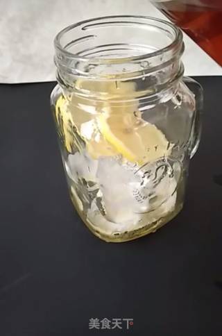 冰柠檬茶的做法步骤：5